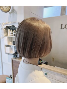 ローレン(LOREN) LOREN＊ブリックベージュミニボブ
