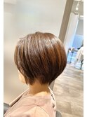 20代30代40代抜け感ショートボブミルクティベージュ