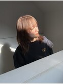 似合わせカット× ベージュカラー デザインカラー
