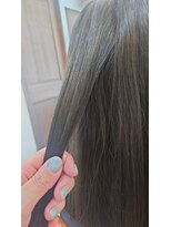 ジェンタ(Jenta)&nbsp;暗髪オリーブ