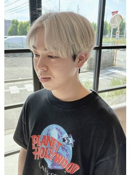 リベラル(liberal) ブロンドベージュ