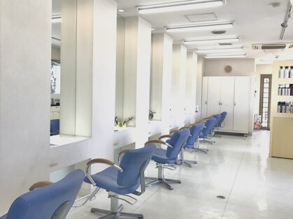 ヘアプロデュース ピエロ(HAIR PRODUCE PIERO)の写真