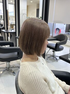 ハウオリ(Hau'oli) 白髪ぼかし/白髪ぼかしハイライト/脱白髪染め/白髪染め/透明感