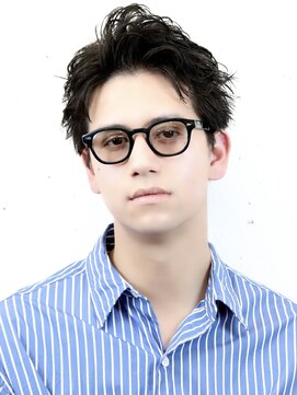 アーリー(Ali'i) スパイキーショートブルーブラックアップバングニュアンスパーマ