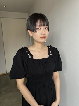 ジジ プラス デザイン(GIGI+design) ミニマルショート