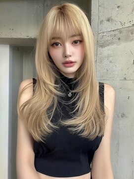 ランテルディ 渋谷(LANTERDIT) ホワイトブロンド ホワイトベージュ レイヤー ブリーチ 韓国ヘア