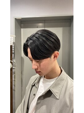 エクシア 心斎橋(EXCIA) センターパート/曲がる縮毛矯正