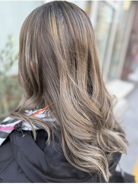 【下矢】ハイライトカラーアッシュグレー