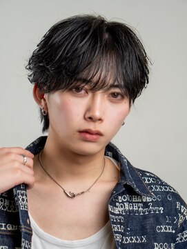 オーシャントーキョーオーバー 渋谷(OCEAN TOKYO OVER) 韓国ヘアニュアンスコンマバングセンターパートフェザーパーマ