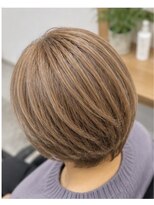 ヘアアンドメイク アース 入間店(HAIR&MAKE EARTH)&nbsp;ベージュハイライトショート