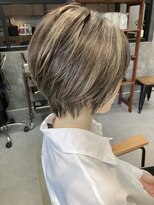 ヘアーテフテフ(HAIR tehu tehu)&nbsp;ハイライト+デザインショートスタイル