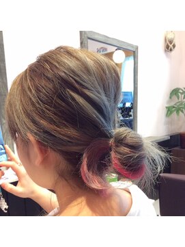 ラウナヘアー (launa hair) インナーカラー