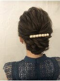 きれい目シニヨン