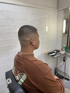 メリケンバーバーショップ フクオカ(MERICAN BARBERSHOP FUK) バズカット　ボウズ