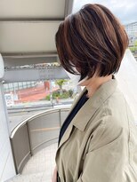 オーシャン(Ocean)&nbsp;［OCEAN　Hair&Life]白髪ぼかしハイライト/前下がりボブ