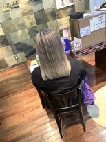 ヘアークリアー 獨協大学前店 マットグレージュ