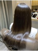 ツヤ＆手触り◎ 大人の髪質改善ストレート【カミケンガレリア】