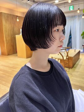 ジェノ(JENO by apish) 黒髪/グレーベージュ/レイヤーロング/前髪パーマ