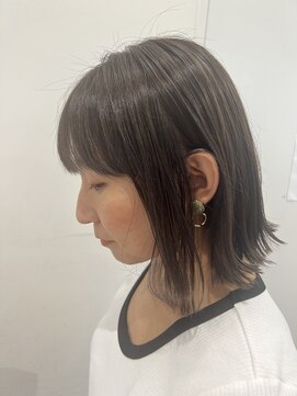 ビーバイシージャストビューティー(B by C just beauty) ブラントカット