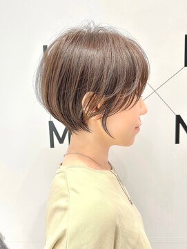 ハルキミナト ジャパン ヨコハマ(HARUKI MINATO japan YOKOHAMA) レイヤー丸みショート20代30代40代50代オリーブグレージュ