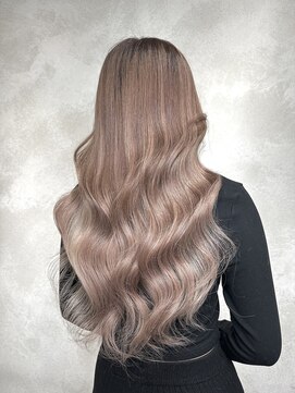 アルマバイロサ(ALMA by ROSA) 王道やわらかミルクティーベージュ×エクステ/担当rui