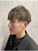 定番のマッシュショート　ブリーチなし　カーキベージュ