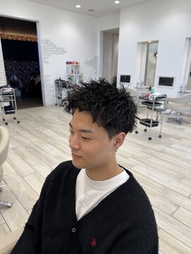 タブー 岐阜店(TABOO) ピンパーマスパイキーショート　刈り上げショートツイスト