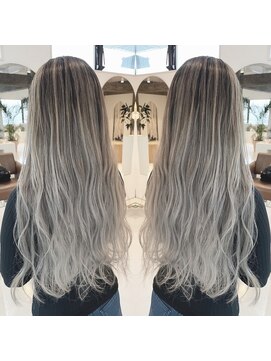 ラウレア(LAULEA) バレイヤージュカラー