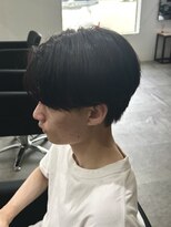 ヒュイル バイ ニアウ(Hwyl by Niau) センターパートメンズカットニュアンスパーマショートウルフ