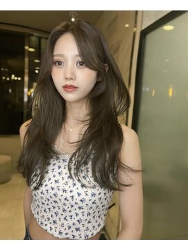 リッカ(LICCA) (licca内堀)韓国ヘア×レイヤーカット