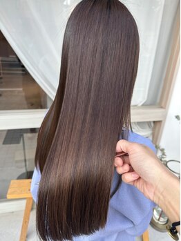 リト(re:to*)の写真/【能見台駅徒歩4分】こだわりのアイロン技術で自然な仕上がりに★柔らかな質感のストレートを叶えます!