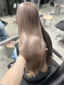 ペレ 梅田(PELE) ミディアムヘア/暗めカラー/グランマッシュ/梅田