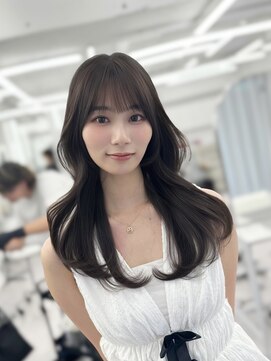 アマトウキョウスマートサロン(AMA TOKYO×Smart Salon) ヘーゼルベージュ　ブリーチなし　レイヤーカット　海外風