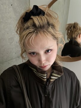 ニーム 栄(nimes) milk tea color