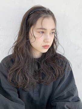 アイティー バイ アルバム 浦和店(IT by ALBUM) カチューシャアレンジ_セミウェットウェーブ_37154