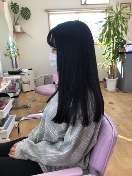 エミュウ(Emue) 前髪パーマ♪