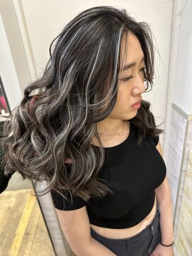 ディモアンド 表参道(Dimo&) ショコラ/アッシュ/ヘルシースタイル/ふんわりカール