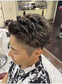 メンズハイライトかカラー