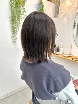 ベコホーム(BE CO HOME) シンプルで扱いやすい切りっぱなしボブ♪