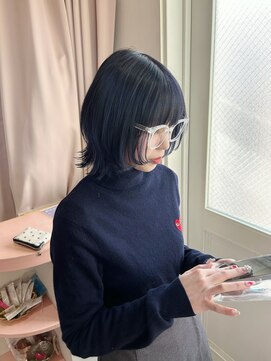 ベティ(Bettie) ブルーブラック　ブリーチ1回