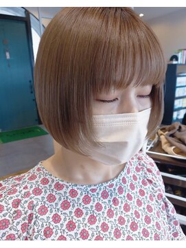 リバイブ ヘアー リュッカプラス(Revive Hair Lycka+) フェイスレイヤーボブ【ミルクティーカラー】