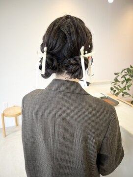 エメ 小山(Aimer) ツインおだんごアレンジ/結婚式アレンジ