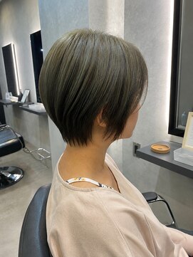 ソラヘアー(SORA hair) アンブレラカラー×丸みショートボブ