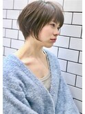 「THREE」久米村恵 大人かわいい 小顔 ショートボブ サイド