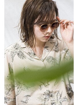 ボタンヘアー 日吉(BoTaN HAIR) ウェットな質感でつくる切りっぱなしボブ