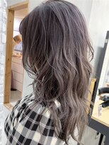 キラ 渋谷(KILLA)&nbsp;ラベンダーグレージュ＿ワンサイドショートブランジュ【北間】