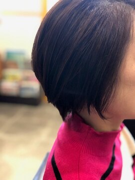 ボヌール ヘアーワークス(Bonheur hair works) フェミニンショート×モカピンク×ノーパートバング