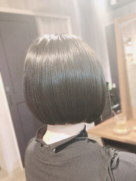 リノ 船橋(Lino) 【透明感】ミニボブ