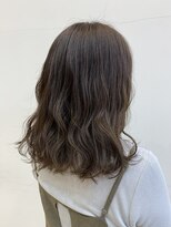 フラン バイ ケンジ(Flan by KENJE)&nbsp;柔らかいベージュ