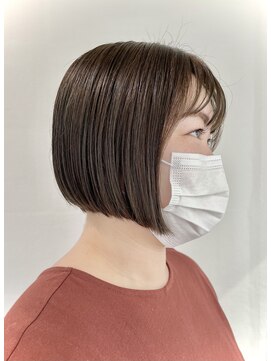 プラグ バイ ネオリーブ(plug by neolive) ミニボブ/ショコラベージュ/ミルクティーベージュ/momo